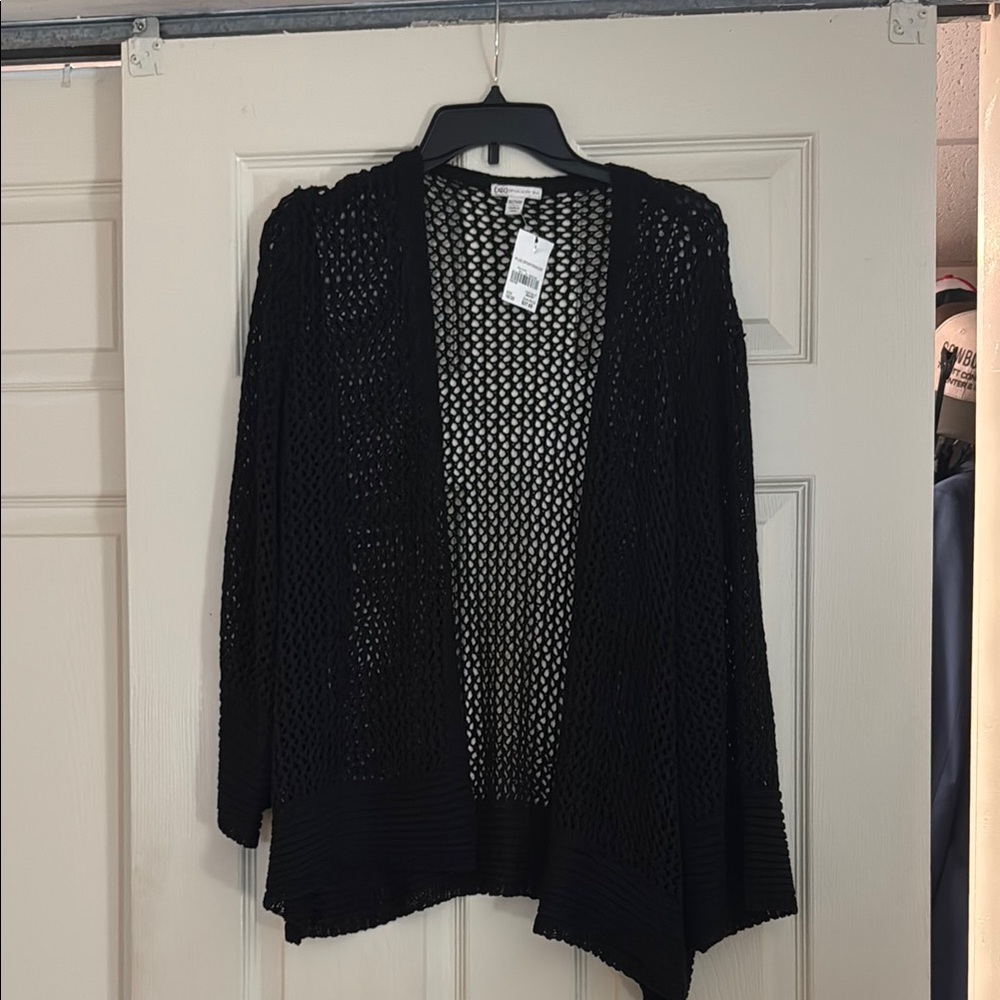 NWT lightweight sweater
